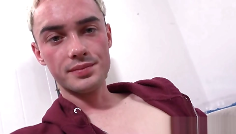 Shake that ass like hypnot & facial cumshot