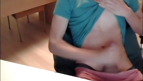 Spanish girl's pussy on alown