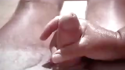Chicks masturbates in the kitchen and dedic
