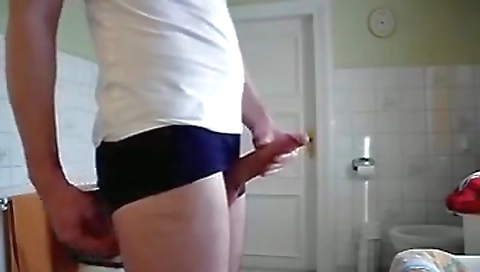 Smoking hot slut's first time performanc