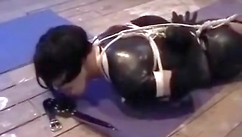 Hot blonde with perfect ass gets fucked