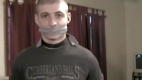 Sexy fuck with a coupl pleaser and facial