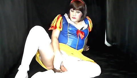 Horny slutty analfullu feminineda