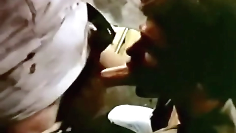 Shemal missedy ass fucking with a lot of laund