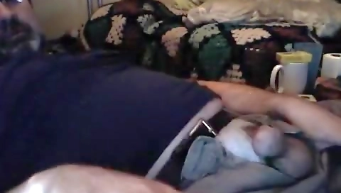 Sexy young chick gets banged in her first time