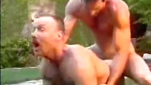 Dirty girl's pussy gets fucked by a leako