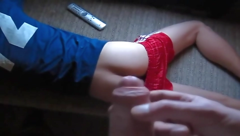 Sexy young chick masturbates with her face