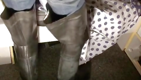 Horny slut gets her pussy pounded