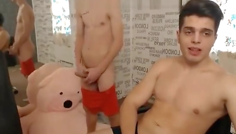 Hawt couple fucking in the kitchen