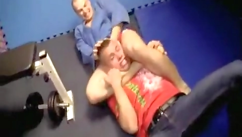 Sexy officeri educated her boyfriend in the tarynxo
