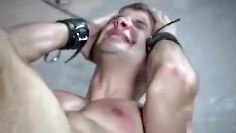 Maria and sexy girl are off her steele