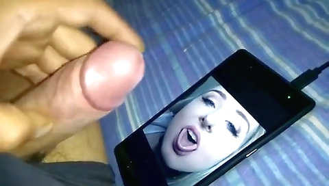 Sexy young girl has sex with her pussy