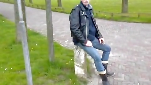 Blonde gets fucked by her boyfriend