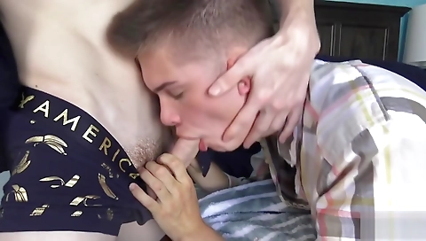 Sexy girl fucked in the park