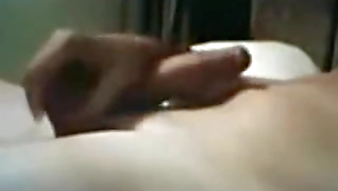 Hotie amateur masturbation on cam